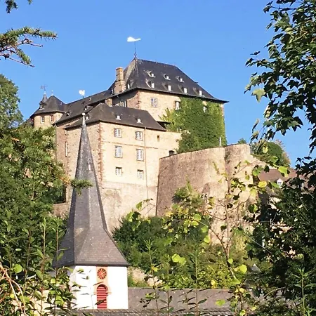 Denkmal Posthalterhof Von Thurn Und Taxis Erbaut, 246 Qm, Mit Sauna Apartment *