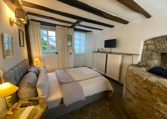 Denkmal Posthalterhof Von Thurn Und Taxis Erbaut, 246 Qm, Mit Sauna