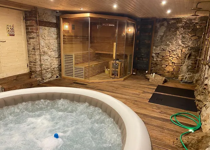 Denkmal Posthalterhof Von Thurn Und Taxis Erbaut, 246 Qm, Mit Sauna * بلانكينهييم